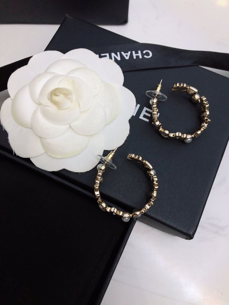 Ch**el earrings